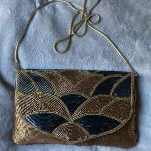 Vintage Regale Ltd. Iridescent beaded purse
